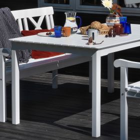 Blokhus havebord i hvidmalet hårdttræ